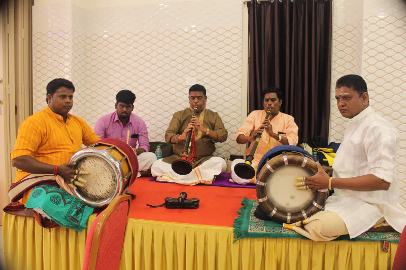 Around the mandapam, photo 37