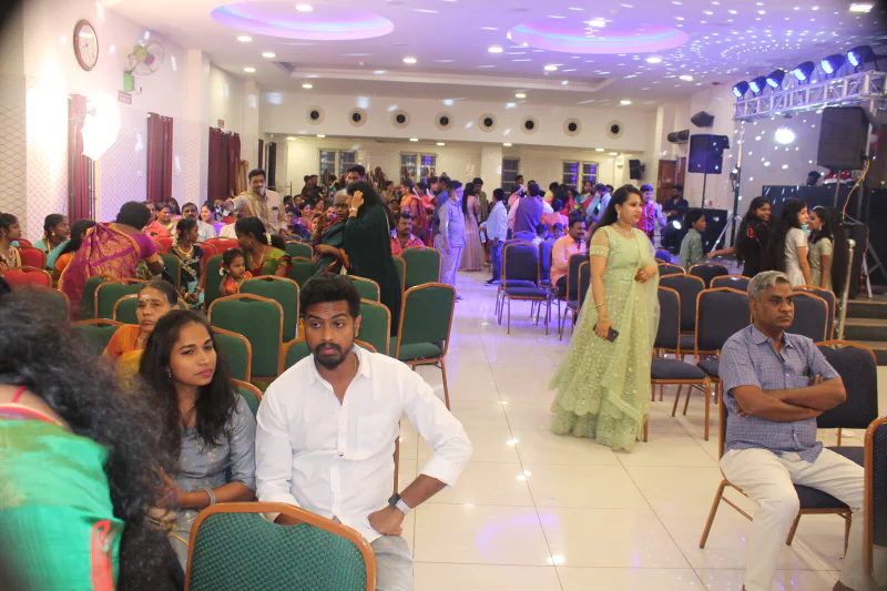 Around the mandapam, photo 19