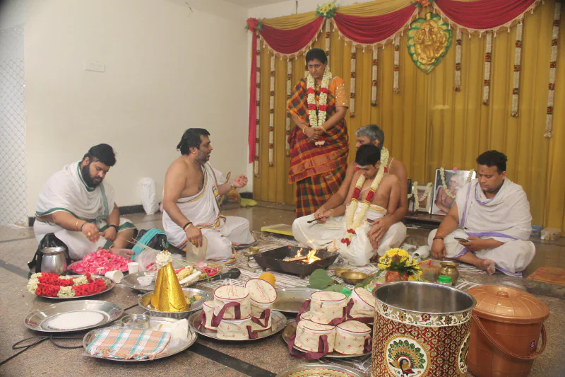Around the mandapam, photo 31