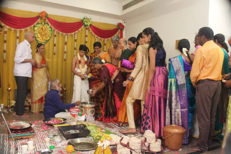 Around the mandapam, photo 28