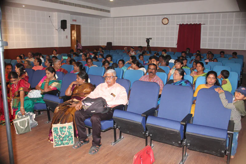 The auditorium, photo 9