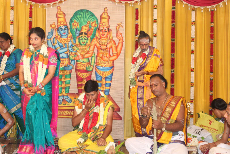 Around the mandapam, photo 3