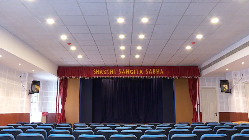 The auditorium, photo 4